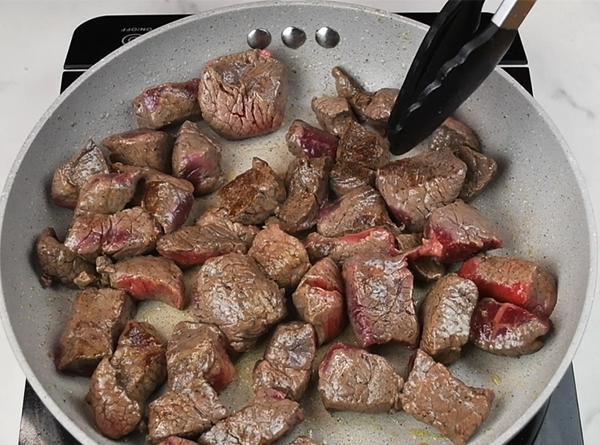 Slow Cooker Beef Ramen Bowl - Step 1
